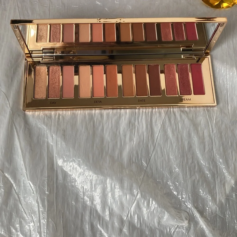 Charlotte Tilbury Luxury Palette - Pillow Talk Instant Eye Palette